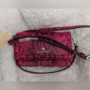NWT Micheal Kors Hot pink Jet Set Crossbody Phone bag Snakeskin